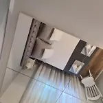 شقة Nevenka تروغير