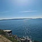 Nevenka تروغير